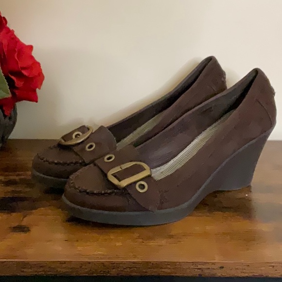 American Eagle Dark Brown Suede Leather Wedge Loafers 7.5 - Picture 1 of 7